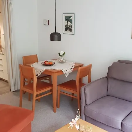 Apartment Kurpark *